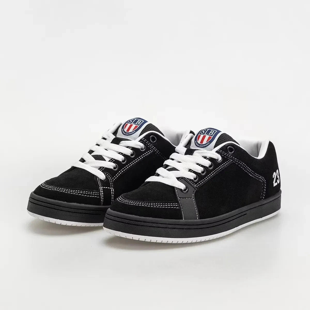 etnies-sal-23-skate-schuh-black-white-suede-lowtop image 6