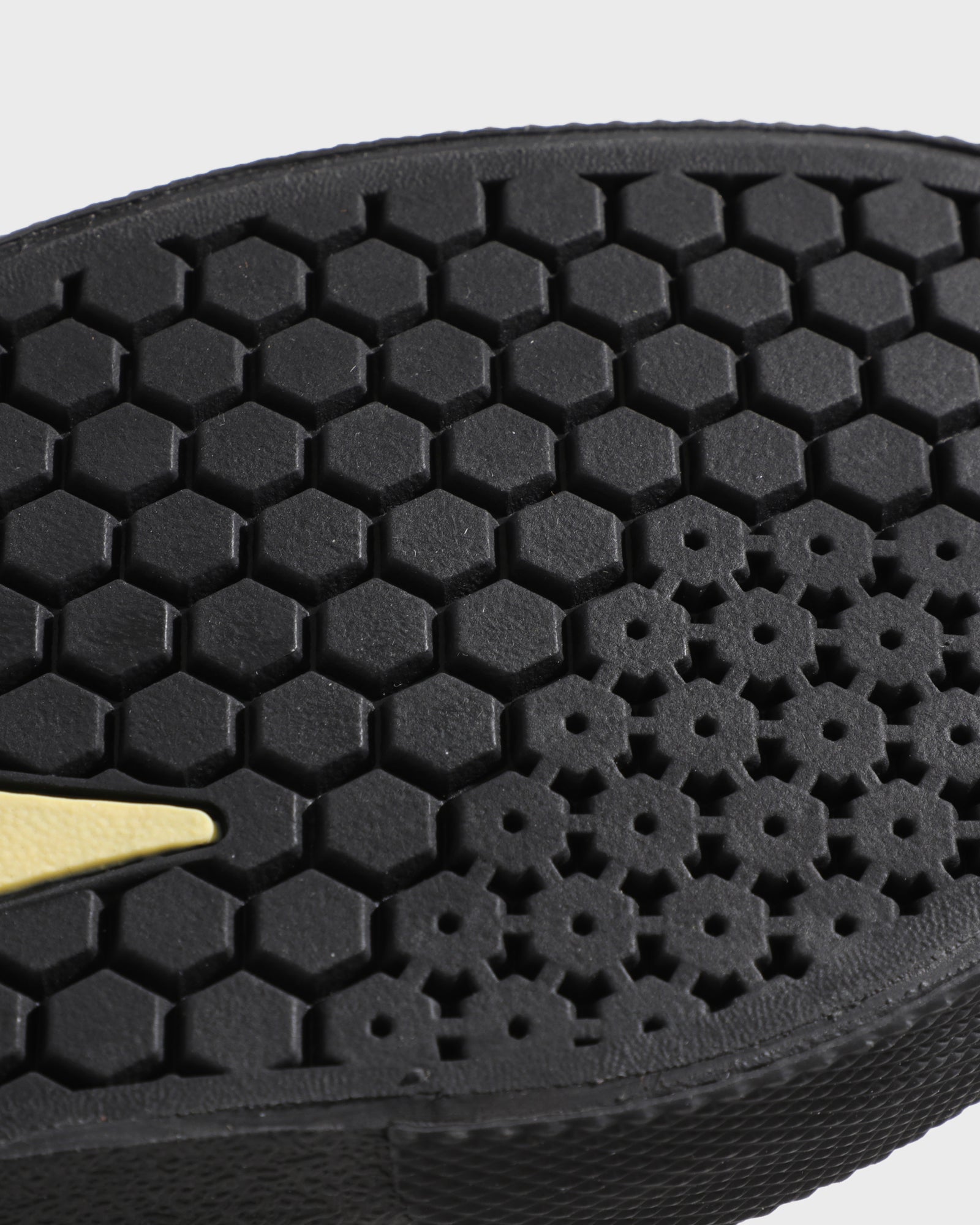 lakai-cambridge-white-banana-black image 4