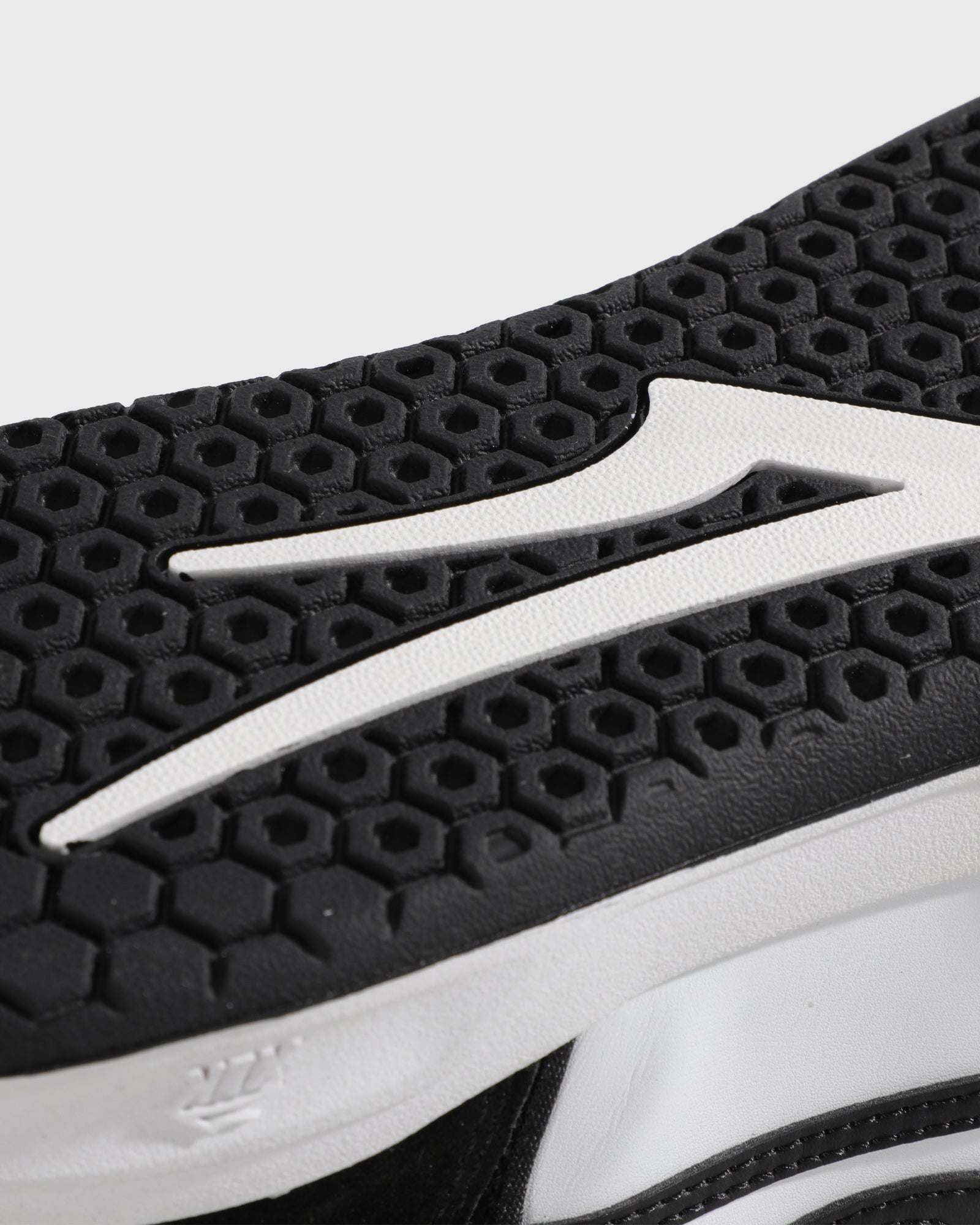 lakai-telford-low-skate-schuh-black-white-leather image 5