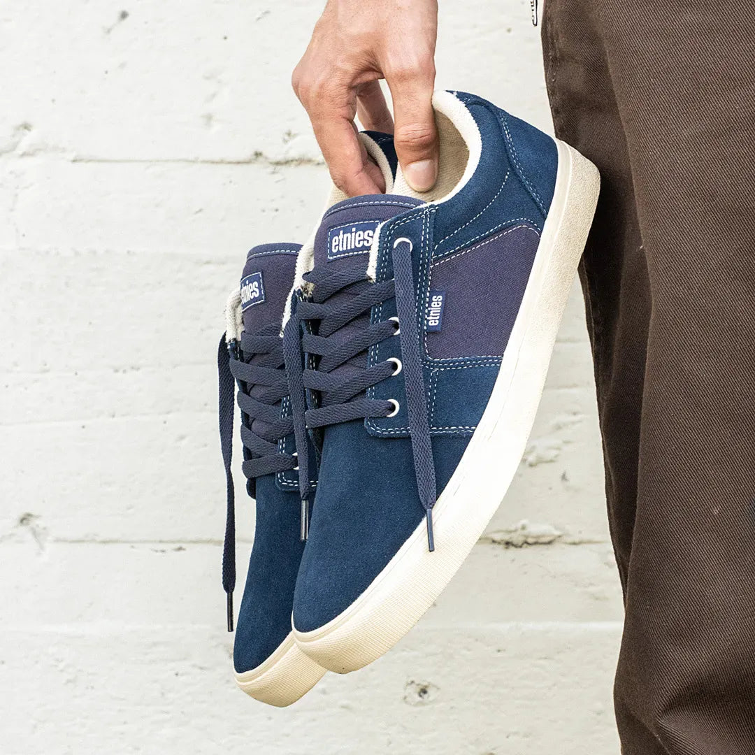 etnies-barge-ls-skate-schuh-low-top-blue-navy image 2