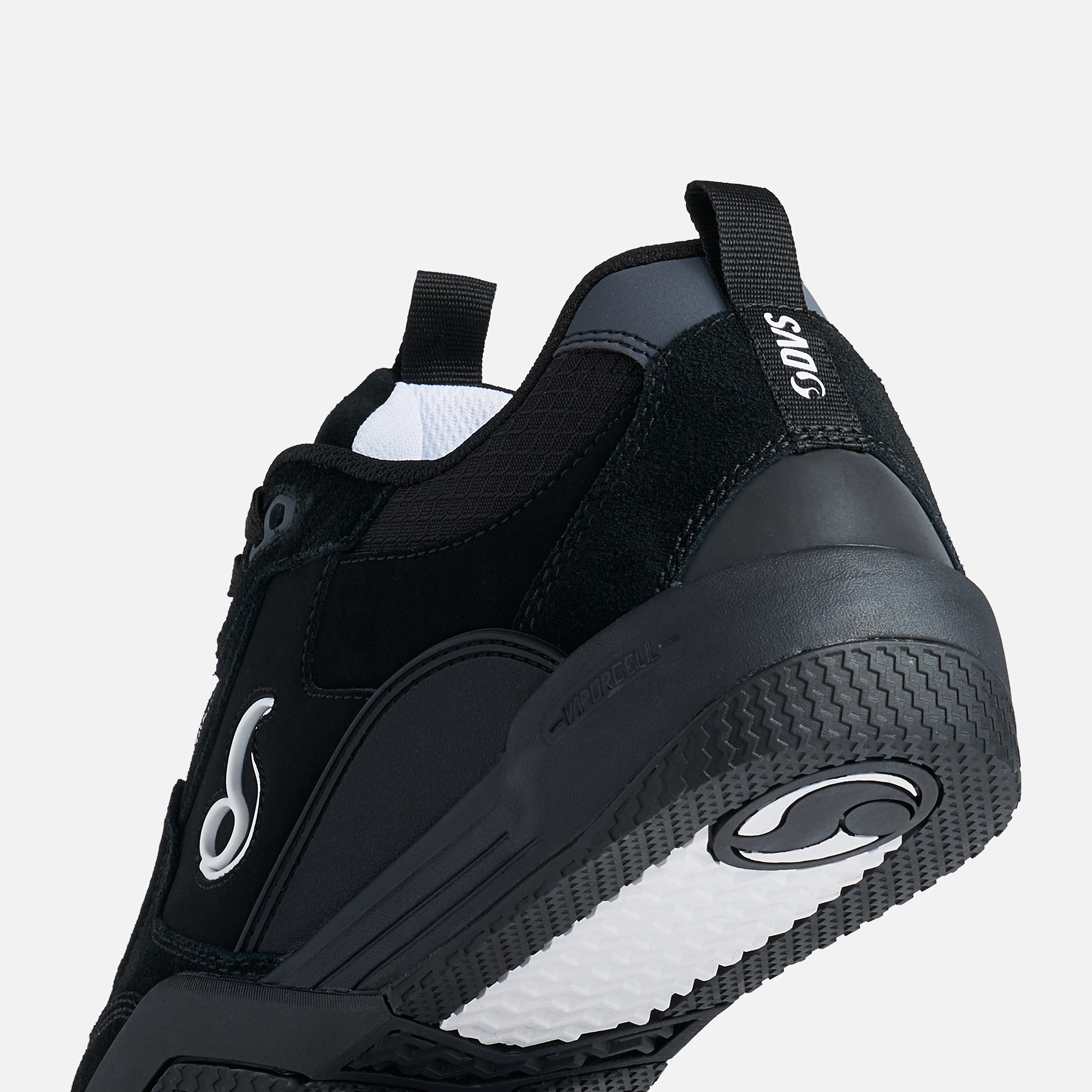 dvs-slot-skate-sneaker-herren-heritage-crossover image 2