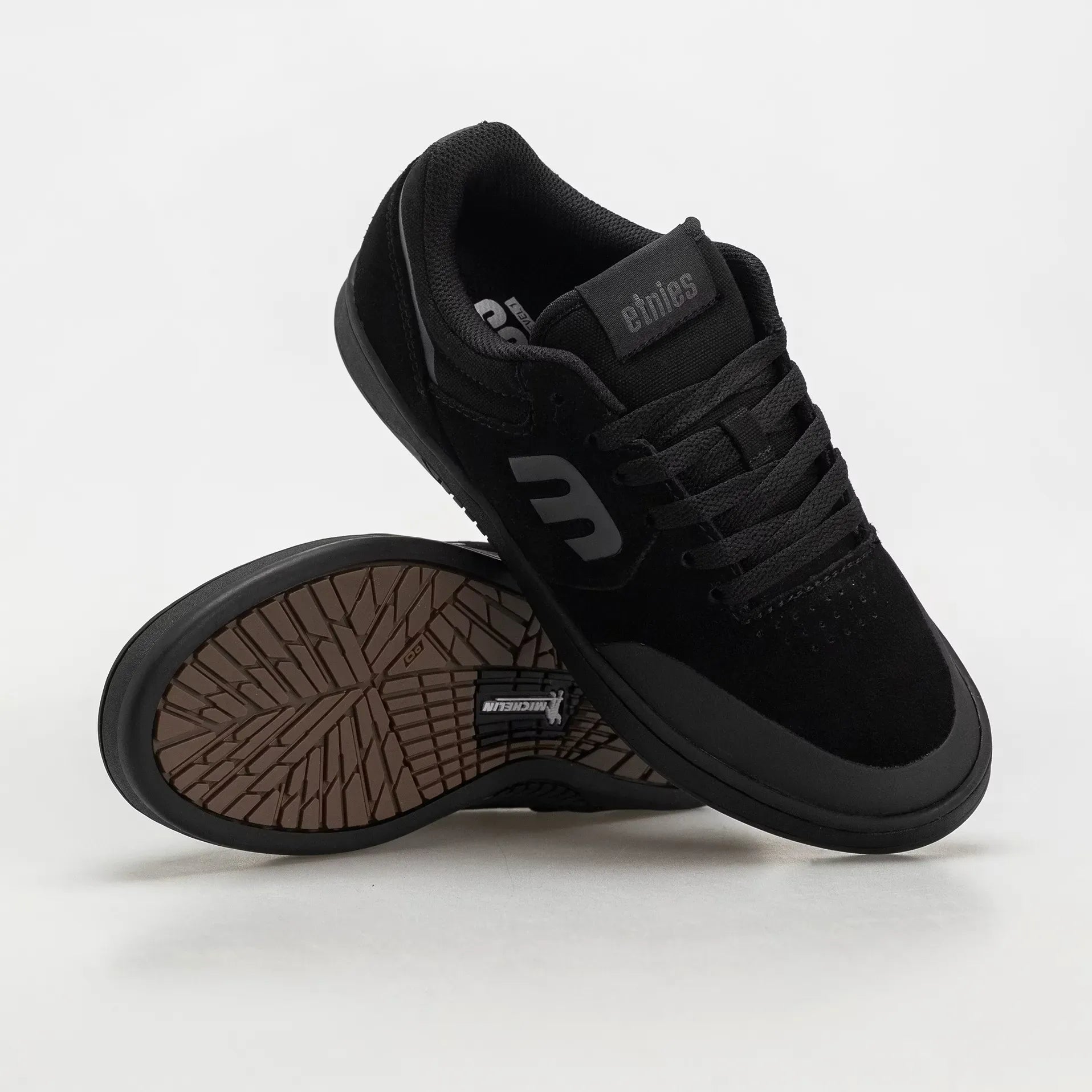 etnies-marana-michelin-skate-schuh-black-dirty-wash image 2