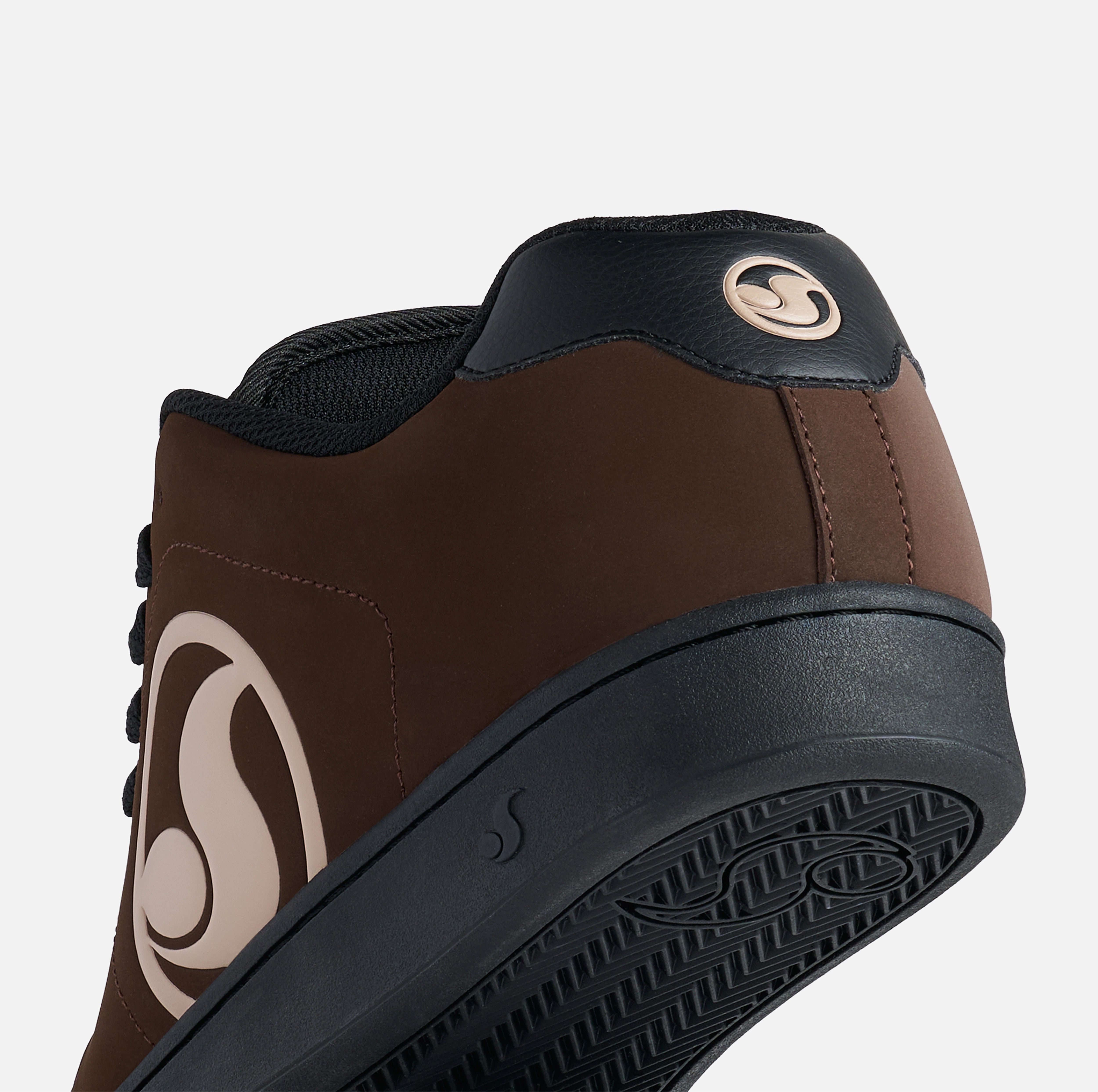 dvs-revival-skate-schuh-lace-to-toe-leder image 2
