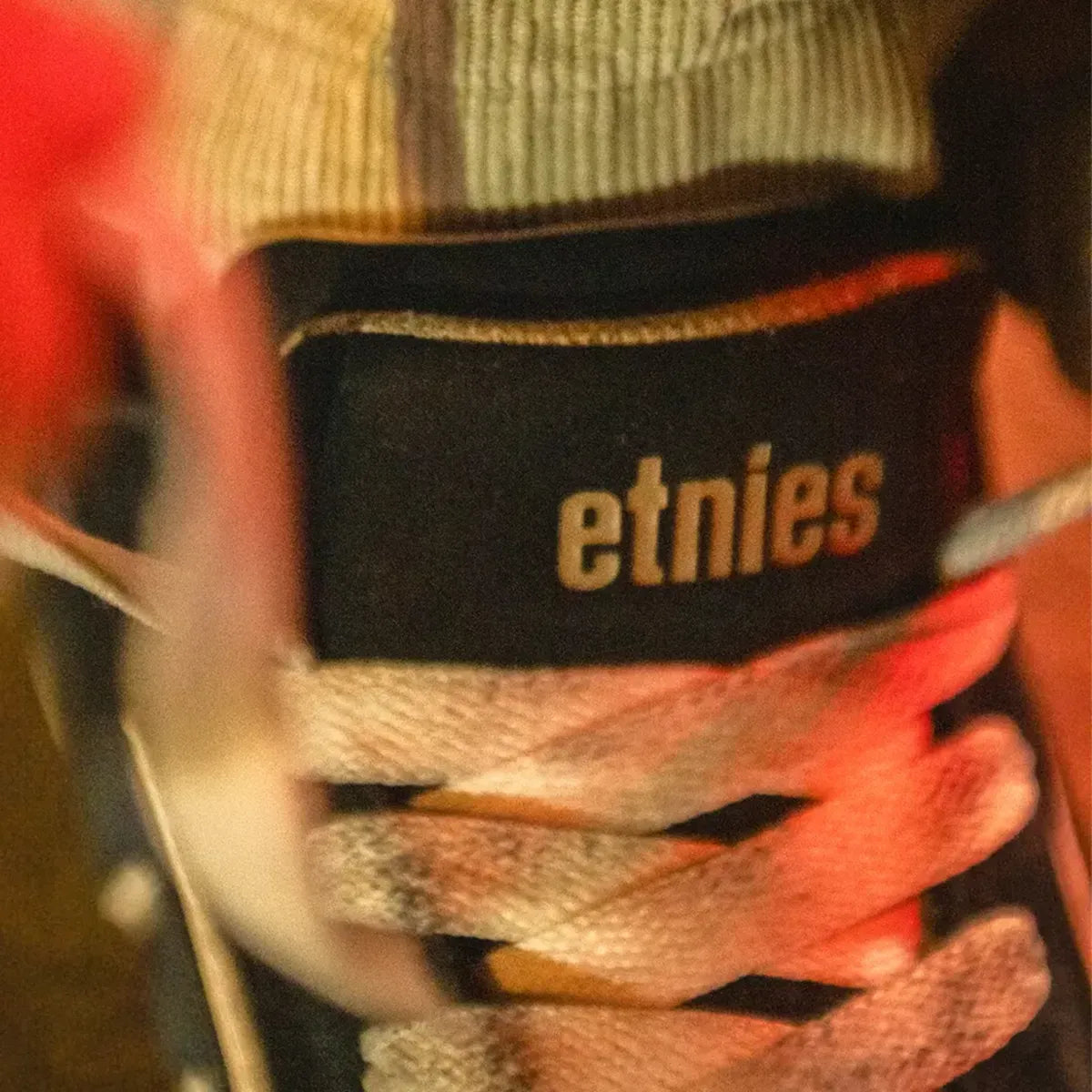 etnies-locut-triple-tongue-skate-schuh-black image 2