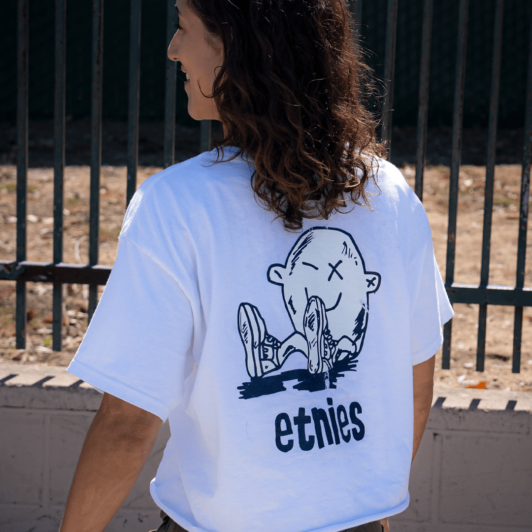 etnies-x-fos-t-shirt-white-navy-top image 4