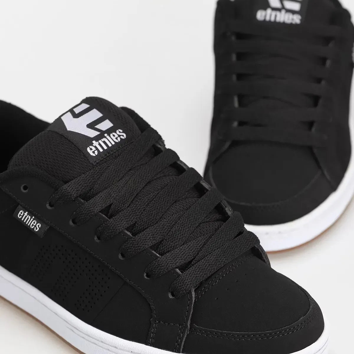 etnies-kingpin-skate-schuh-black-white-gum image 8