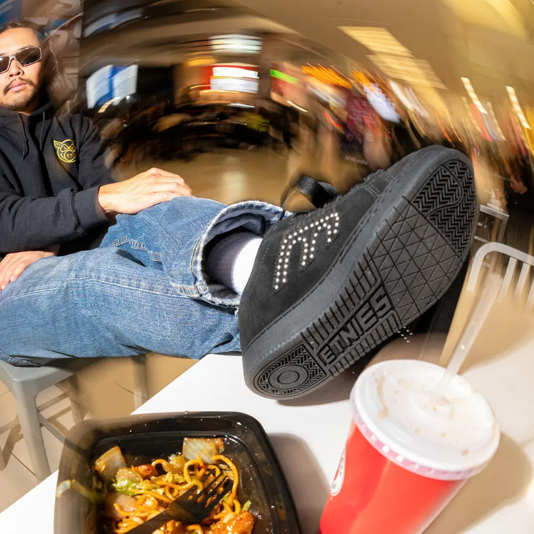 etnies-kingpin-skate-schuh-black-black-silver image 2
