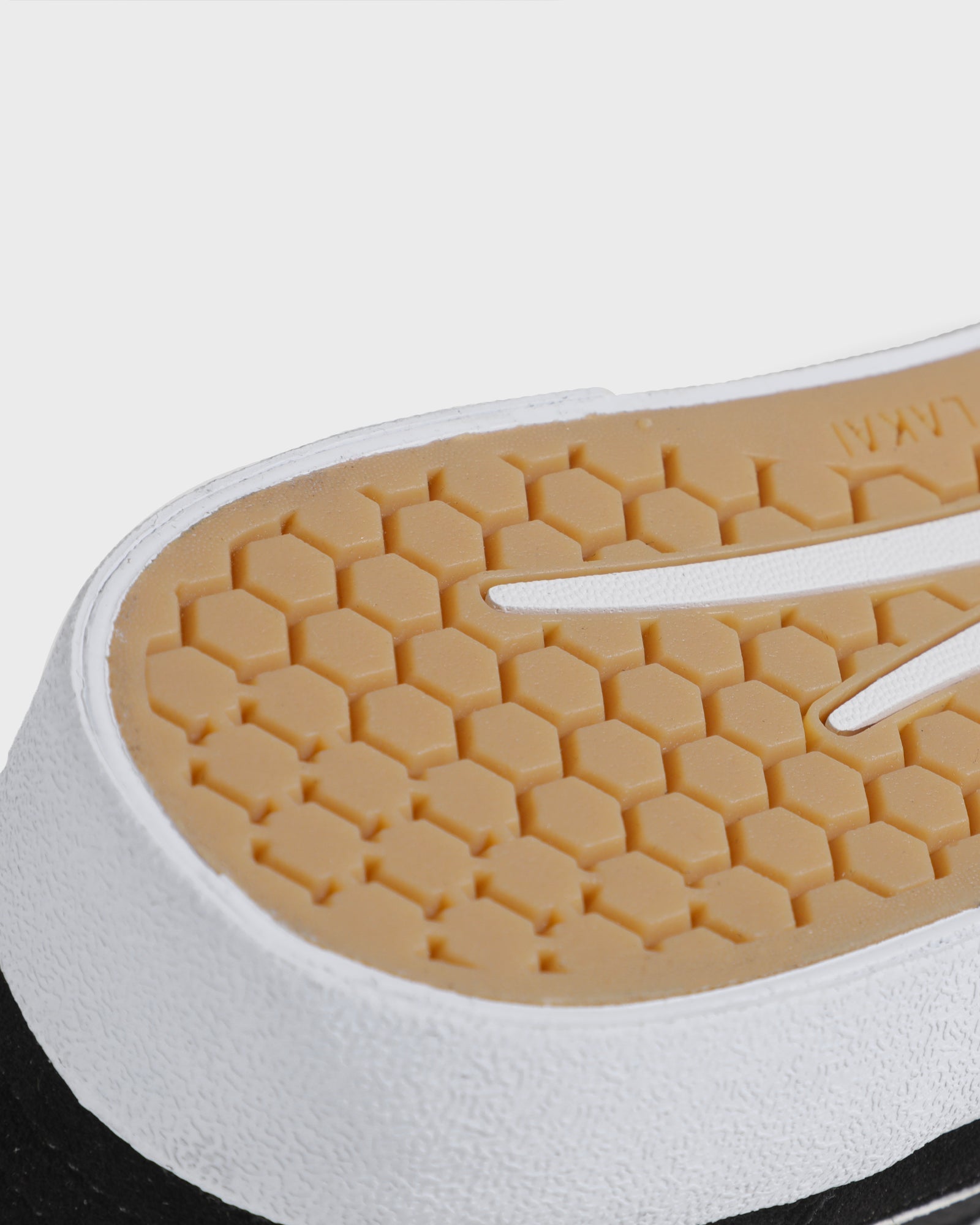 lakai-cambridge-skate-schuh-black-white-suede image 5