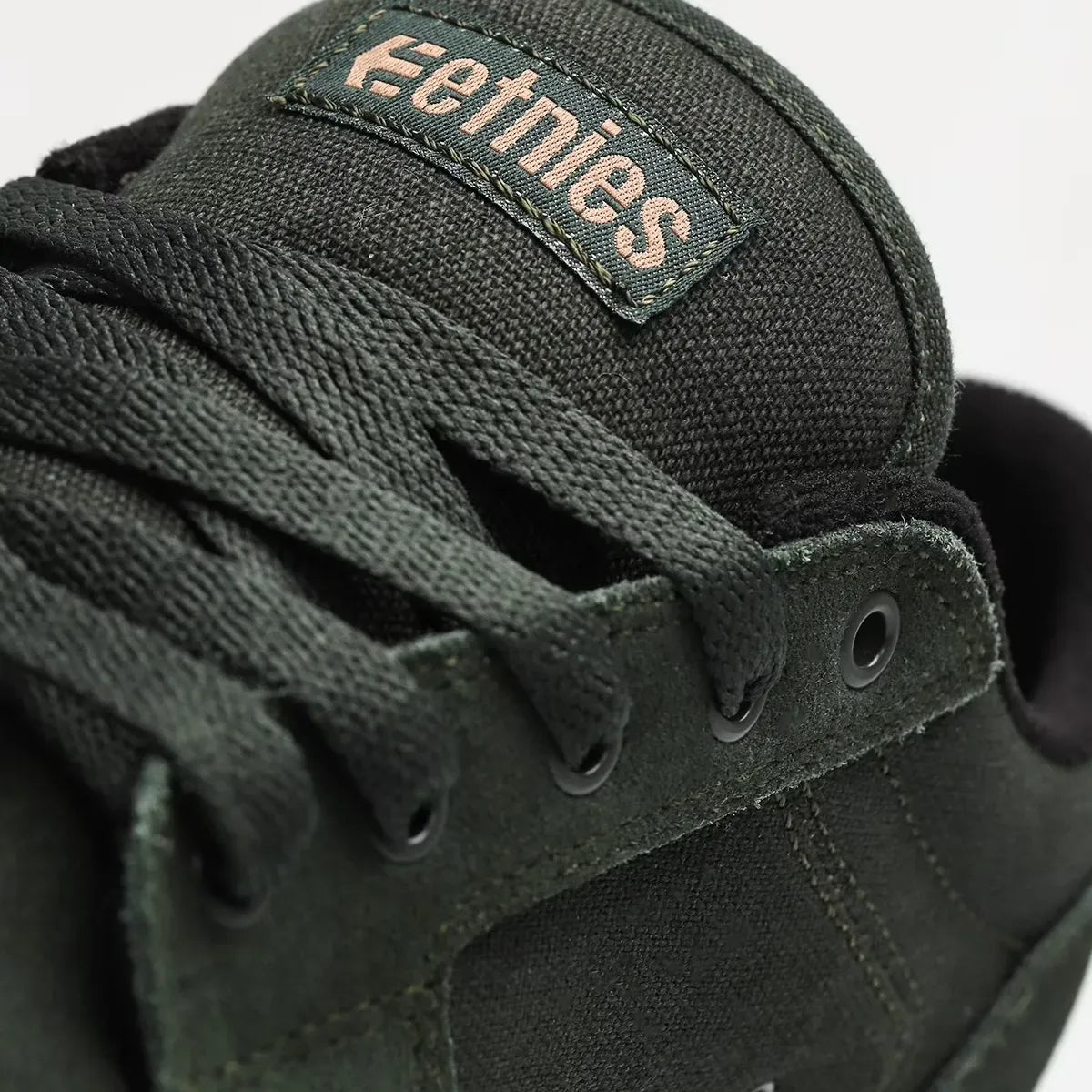 etnies-barge-ls-skate-schuh-low-top-green-gum image 8