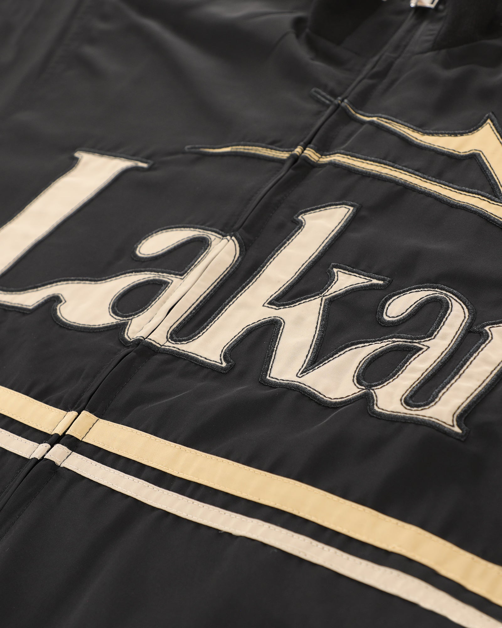 lakai-reversible-track-jacket-black-trainingsjacke image 8