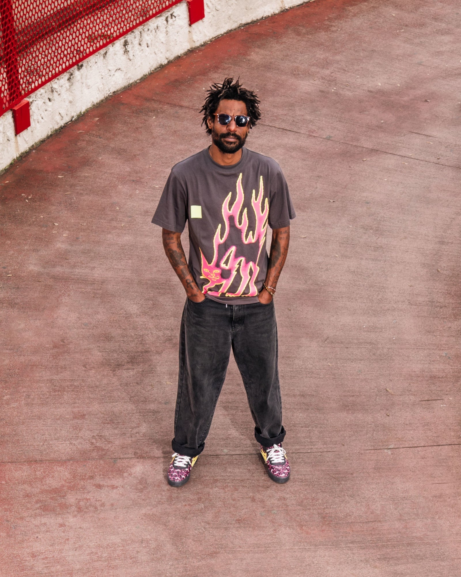 lakai-x-ripndip-pink-flame-ss-t-shirt-grau-pink image 7