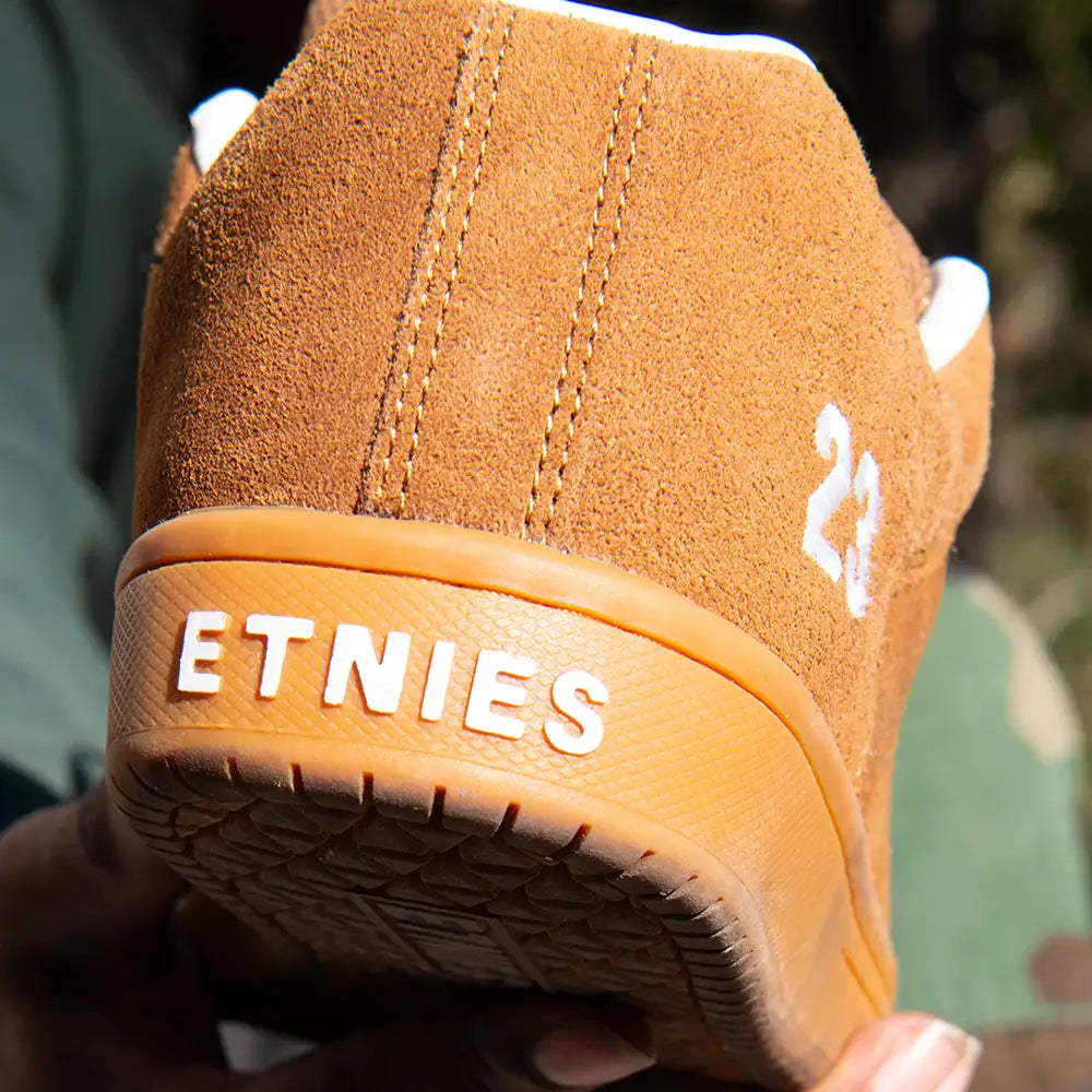 etnies-sal-23-skate-schuh-brown-gum-suede image 5