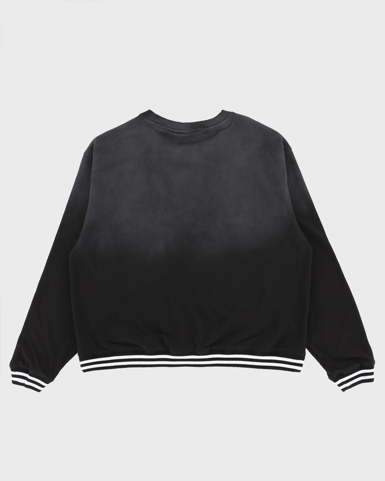 lakai-classic-oversized-sunfaded-crewneck-black image 3