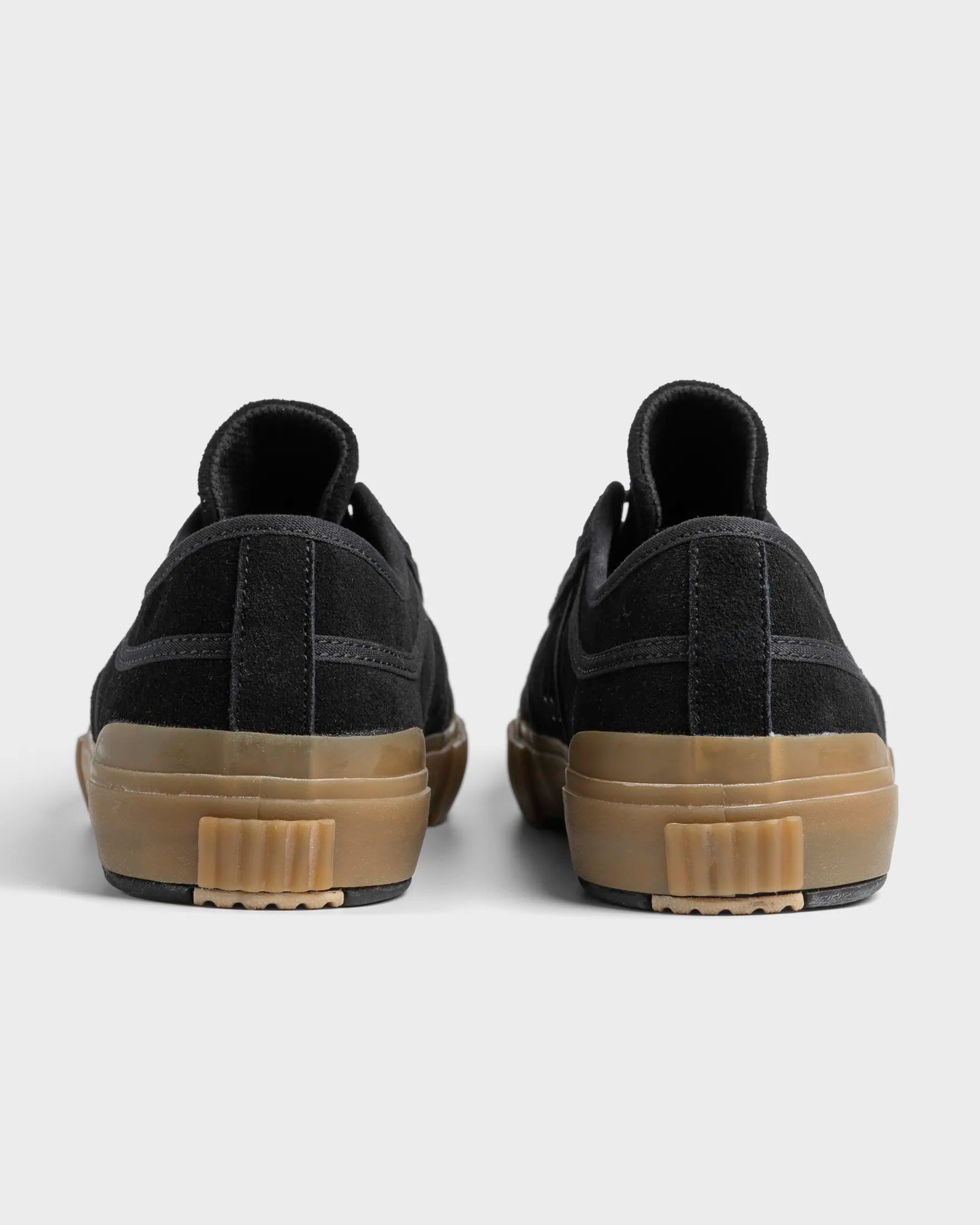 lakai-conrad-elite-skate-schuh-elite-black-gum-suede image 6