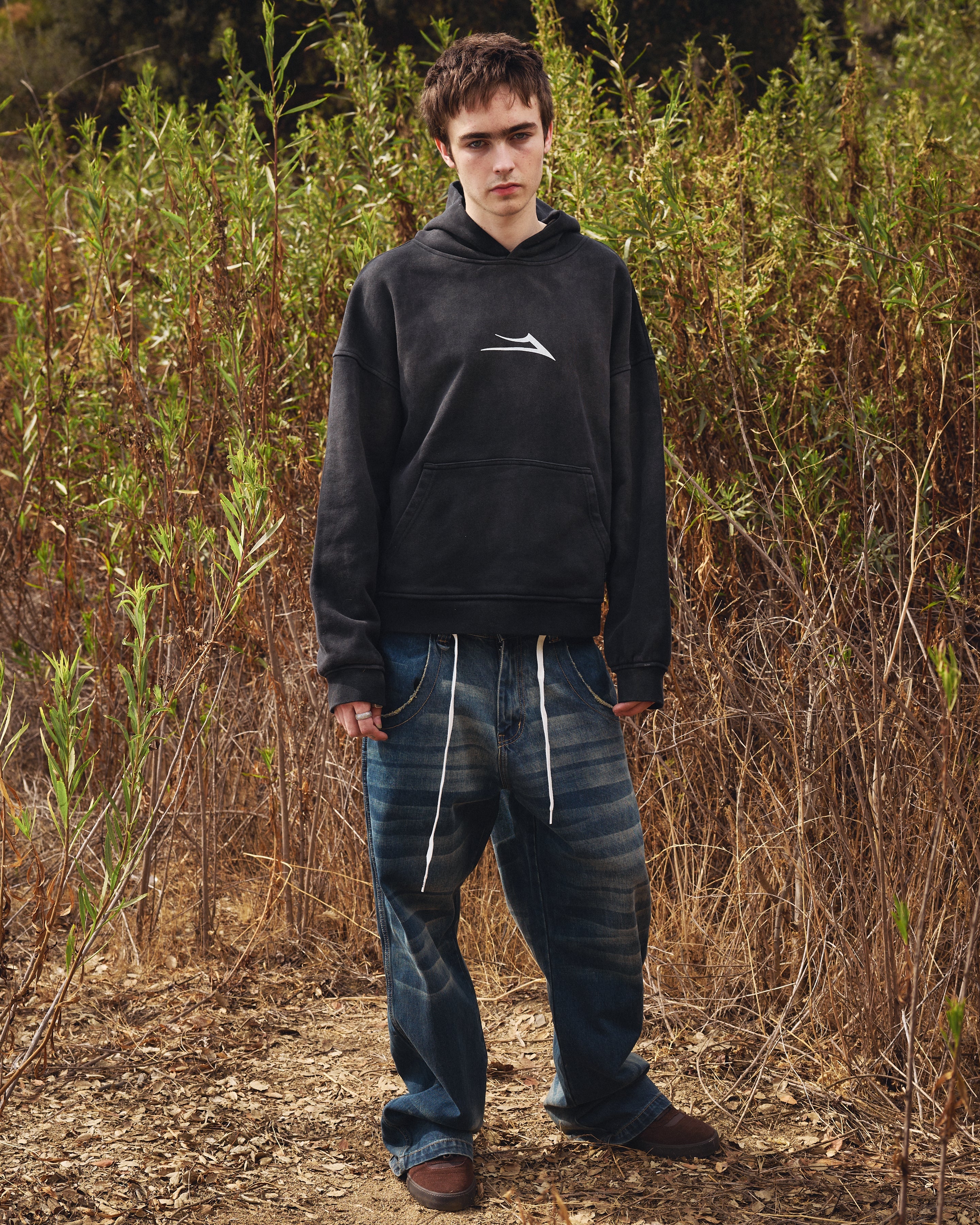 lakai-vintage-washed-wide-leg-jeans-blue image 2